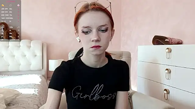 TarynPalek online show from March 4, 2026, 6:54 am