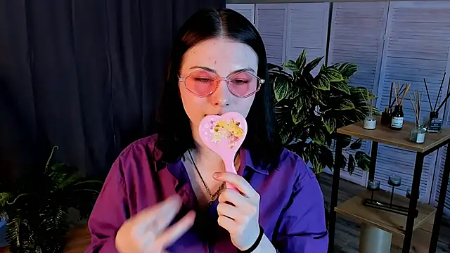 Snapshot of DennisRentz chatting on March 4, 2026, 6:04 pm DennisRentz online show from March 4, 2026, 6:04 pm