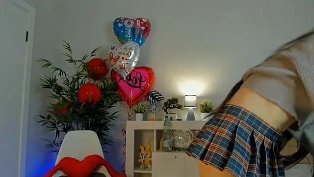 ever1una online show from March 1, 2026, 4:18 pm