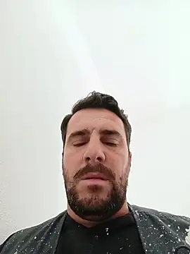 NatanCasad0 online show from February 12, 2026, 11:32 am