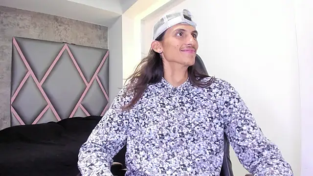 Noha-Smith online show from February 5, 2026, 4:30 am