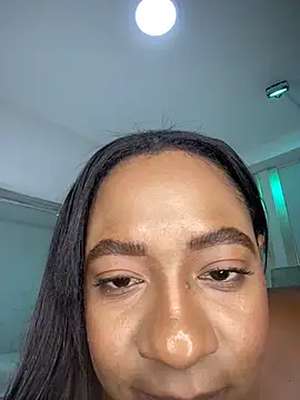 amara queen  online show from June 5, 2026, 1:17 pm