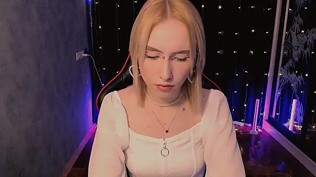 crybambi online show from February 16, 2026, 7:07 am