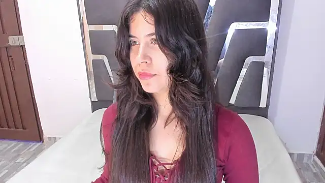 Snapshot of SamanthaHill_ chatting on February 9, 2026, 8:40 pm SamanthaHill online show from February 9, 2026, 8:40 pm