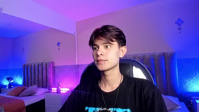 Derek Sinn online show from April 20, 2026, 8:10 pm