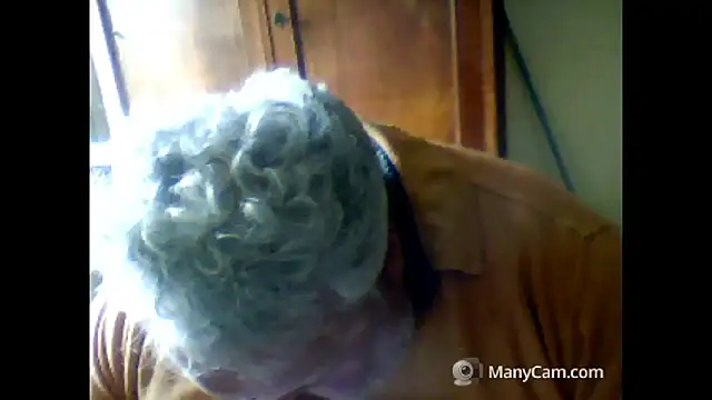 swichcassanesi online show from February 8, 2026, 12:58 pm