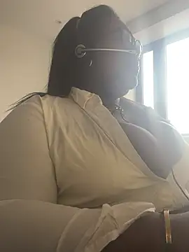 BouncyBBW online show from February 16, 2026, 11:53 am