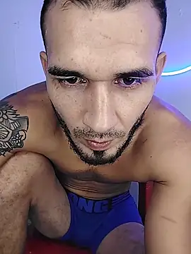 junior men22 online show from March 10, 2026, 2:54 pm