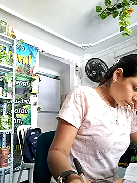 Snapshot of Tatianna_Loove_ chatting on May 13, 2026, 3:41 pm Tatianna Loove online show from May 13, 2026, 3:41 pm