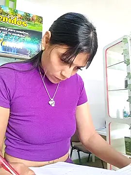 Snapshot of Tatianna_Loove_ chatting on March 3, 2026, 2:46 pm Tatianna Loove online show from March 3, 2026, 2:46 pm