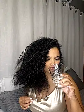 pandinhagamer online show from April 23, 2026, 2:18 am