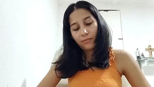 LakitaBaldivia online show from February 3, 2026, 12:10 pm