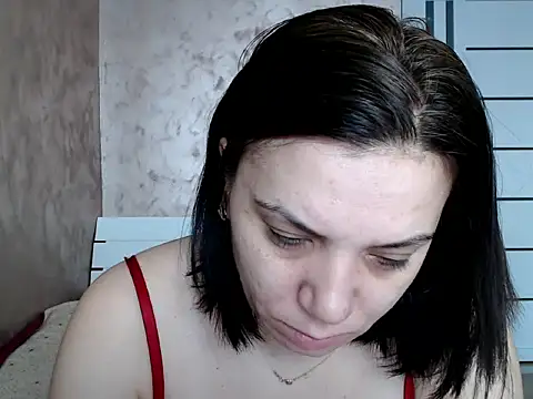 LorraGrey online show from February 20, 2026, 6:48 am