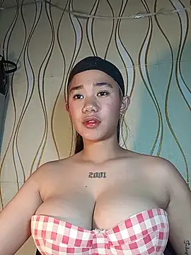 Snapshot of morena_joy69 chatting on June 7, 2026, 3:17 pm morena joy69 online show from June 7, 2026, 3:17 pm