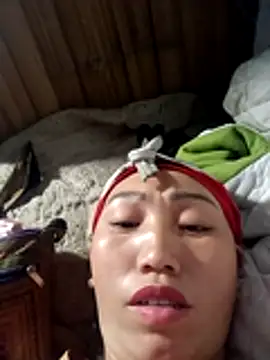 Snapshot of hot-luna- chatting on February 3, 2026, 7:19 pm hot-luna- online show from February 3, 2026, 7:19 pm