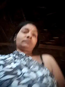 Hotty raghni online show from February 15, 2026, 3:18 am