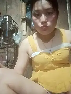 Snapshot of Momo-biki chatting on March 16, 2026, 12:42 pm Momo-biki online show from March 16, 2026, 12:42 pm