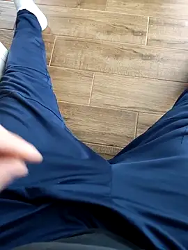 latya111 online show from February 2, 2026, 11:09 am