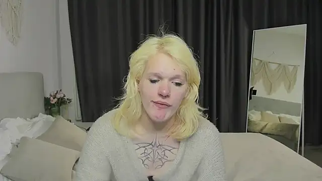 Lollita Morgan online show from April 19, 2026, 5:52 am