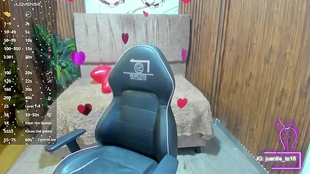 Snapshot of Athenaa_tay chatting on February 14, 2026, 7:25 pm Athenaa tay online show from February 14, 2026, 7:25 pm