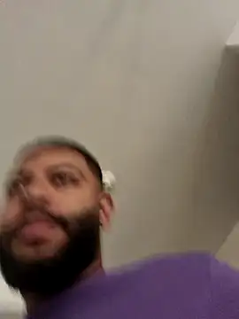 Snapshot of KLEYTON33 chatting on February 10, 2026, 2:27 pm KLEYTON33 online show from February 10, 2026, 2:27 pm