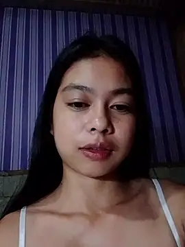 Snapshot of Heavens_night04 chatting on June 27, 2026, 2:56 pm Heavens night04 online show from June 27, 2026, 2:56 pm