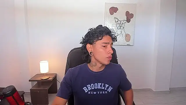 paisa hotx online show from February 12, 2026, 2:39 pm