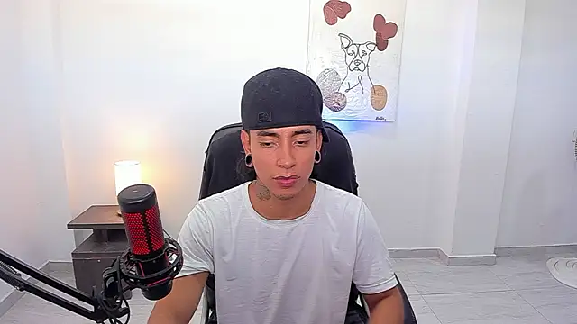 paisa hotx online show from February 22, 2026, 7:04 pm