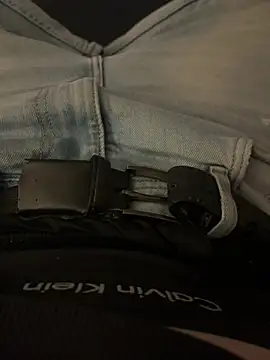 Lessyyy    online show from February 18, 2026, 10:50 pm