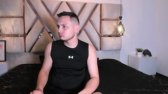 nilaynoa online show from February 14, 2026, 12:05 pm