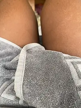 eeer116 online show from March 18, 2026, 11:57 am