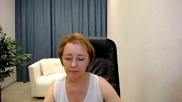 Snapshot of MONA_W chatting on May 24, 2026, 11:10 am MONA W online show from May 24, 2026, 11:10 am
