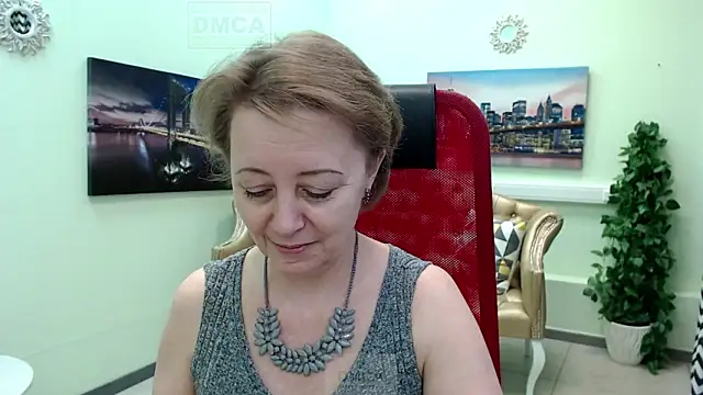 MONA W online show from March 11, 2026, 11:04 am