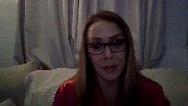 Majestic-Maya online show from February 8, 2026, 9:23 pm