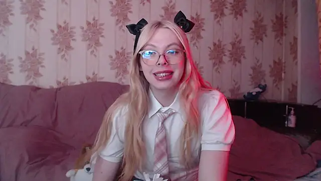 Cutie Bambi online show from February 7, 2026, 12:24 pm