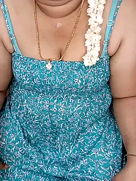 silk rose05 online show from April 17, 2026, 4:54 pm