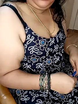 silk rose05 online show from April 18, 2026, 8:05 am