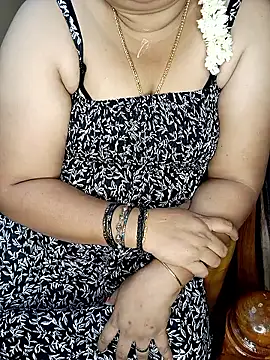 silk rose05 online show from April 19, 2026, 4:41 pm