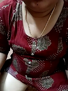 silk rose05 online show from March 23, 2026, 4:51 pm