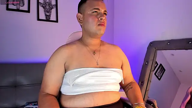 jay kross1 online show from February 28, 2026, 3:39 am