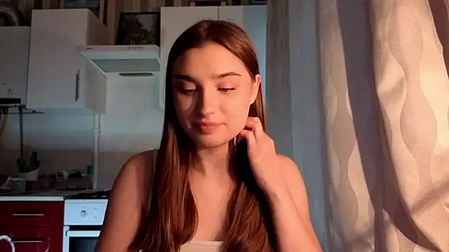 Snapshot of LissaBliss chatting on April 28, 2026, 4:00 pm LissaBliss online show from April 28, 2026, 4:00 pm