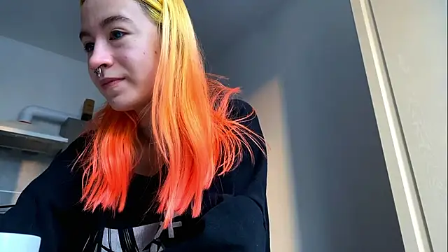 EmilyHein online show from February 14, 2026, 6:13 am