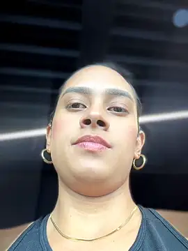 LunaHeat online show from April 11, 2026, 4:54 pm