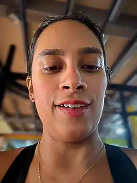 LunaHeat online show from February 17, 2026, 2:47 pm