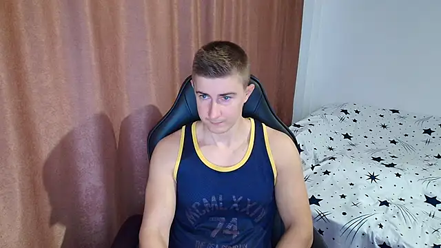 TodMusclePower9 online show from February 13, 2026, 6:24 am