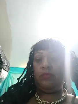 SabrinaColin online show from March 5, 2026, 2:13 pm