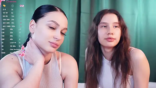 ZofiaSoshnik online show from February 9, 2026, 7:28 am