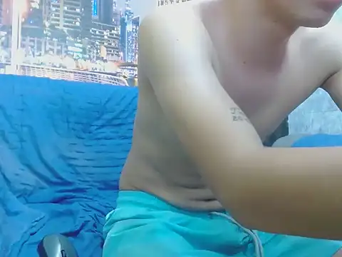 santiago xxxcol online show from February 23, 2026, 11:49 pm