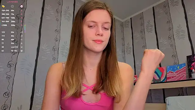 SueFerreyra online show from April 20, 2026, 8:06 am