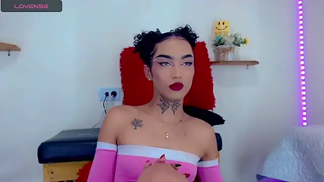 Snapshot of Darianna_Atehortua chatting on March 3, 2026, 9:44 pm Darianna Atehortua online show from March 3, 2026, 9:44 pm